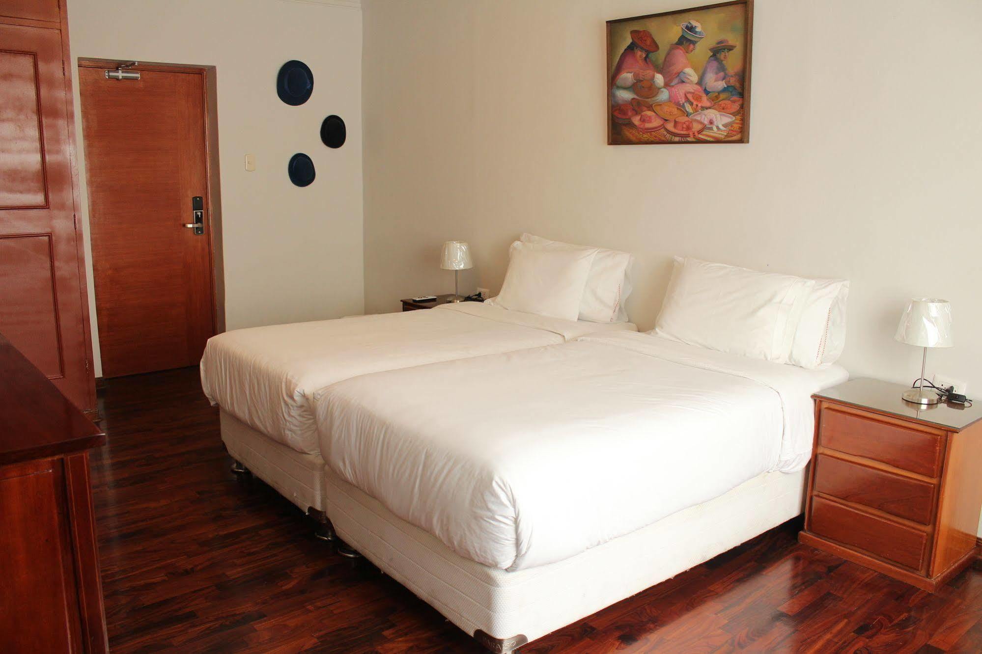Casa Serena Lima Buitenkant foto